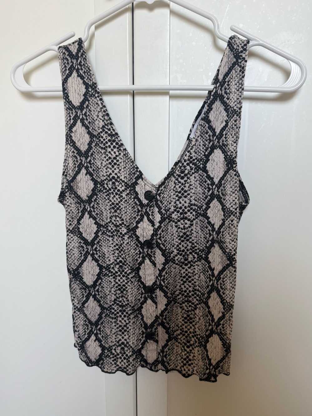 Snake Print V-Neck Tank Top - Black & Taupe